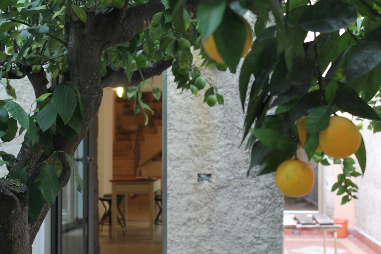 B&B Danonna Ittiri エクステリア 写真