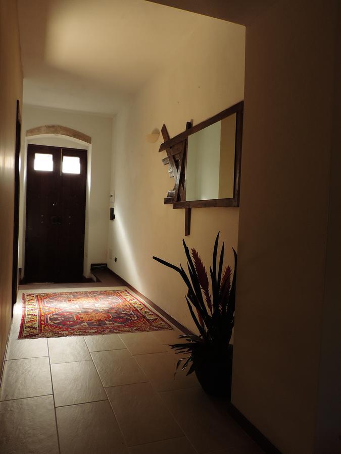 B&B Danonna Ittiri エクステリア 写真